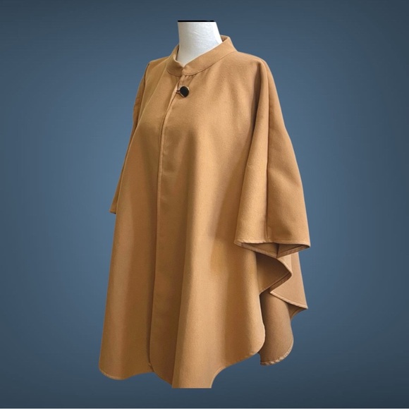 Cape Coat-One Size-Cotton Blend-Camel Color - Picture 3 of 8